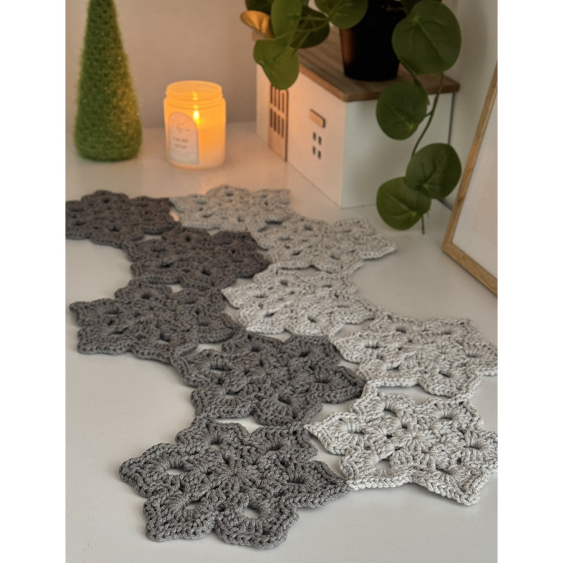 Ранер в'язаний Фловерс, Сірий